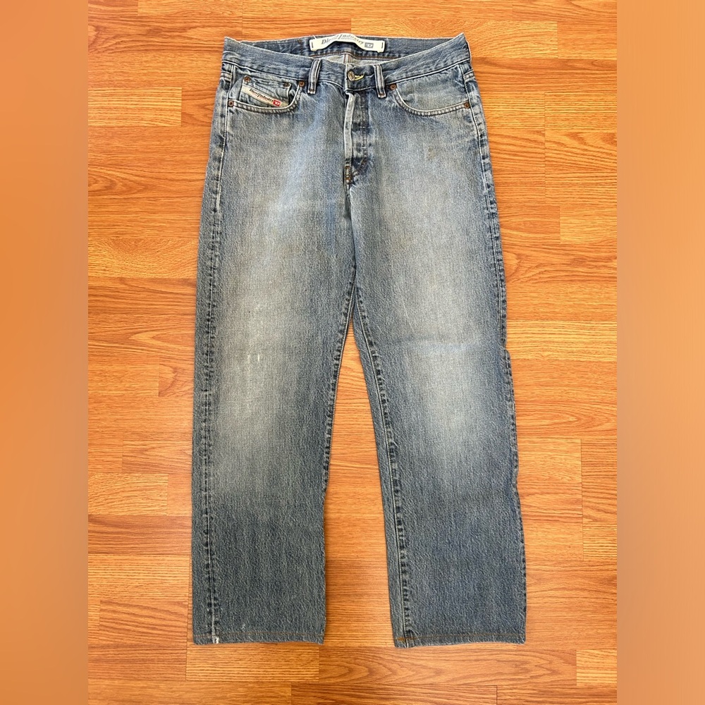 Men’s Diesel Industry Straight Leg Button Fly Distressed Blue Jeans 32x28 - Picture 2 of 16